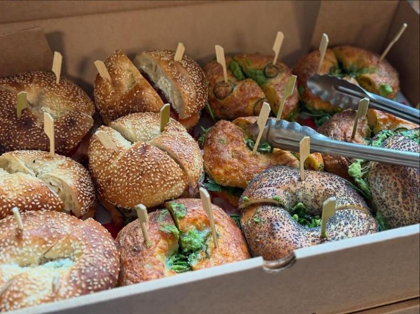You can not miss breakfast bagel sandwiches from Potchke Bagel. Photo: Potchke Bagel FB