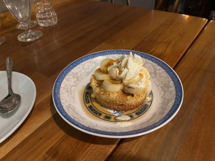 The fried dessert is comforting, making for a satisfying finish after a meal of rich dumplings and baos. Photo: Sujoy Dhar