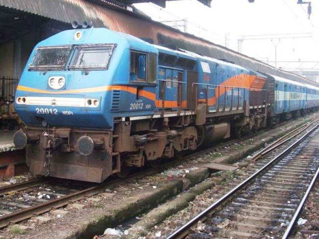 ER to run midnight special trains on Kali Puja