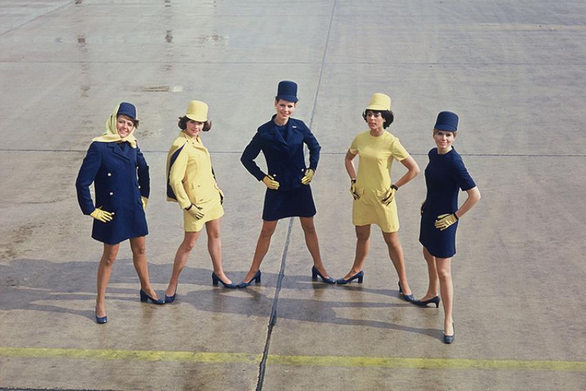  Lufthansa stewardess uniform from 1970 to 1979. Photo: Lufthansa.