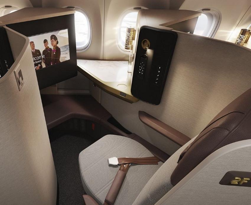 The A321LR features three-class cabin, including First Suites and lie-flat Business seats. Photo: Etihad Airways FB