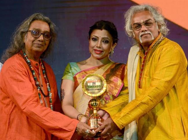 Bharat Nirman Couple Award for Tarun Bhattacharya-Sanchita Bhattacharya