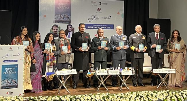 Chiefs of services gather in Delhi winter to release book on India's valiant soldiers at Prabha Khaitan Foundation event