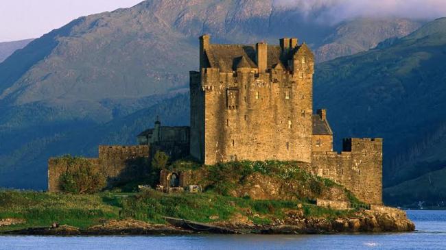 Look for the spooky tale and paranormal in Scotland 