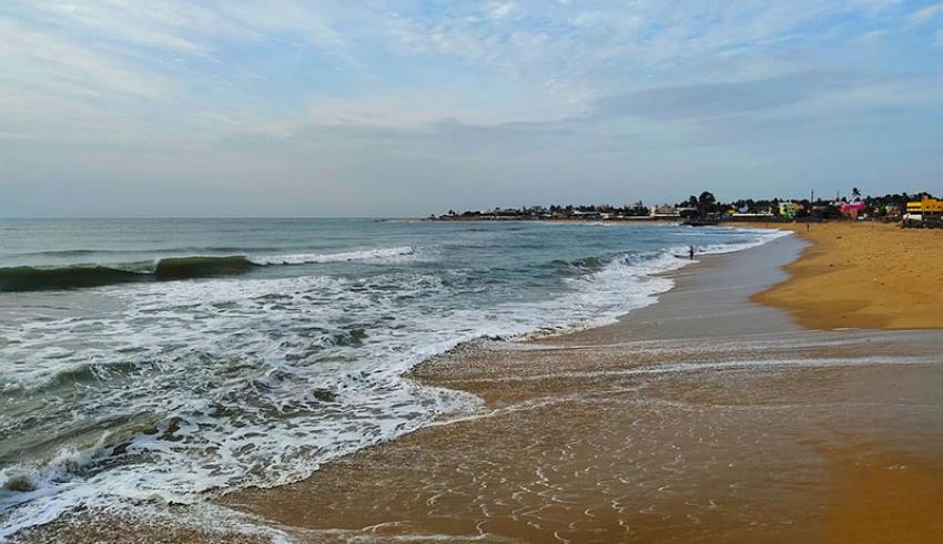 Tamil Nadu bans revellers from entering beach during year end