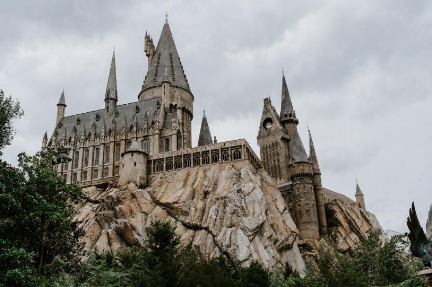 'Warner Bros. Studio Tour Tokyo – The Making of Harry Potter' opens in Japan, find exclusive sets and products